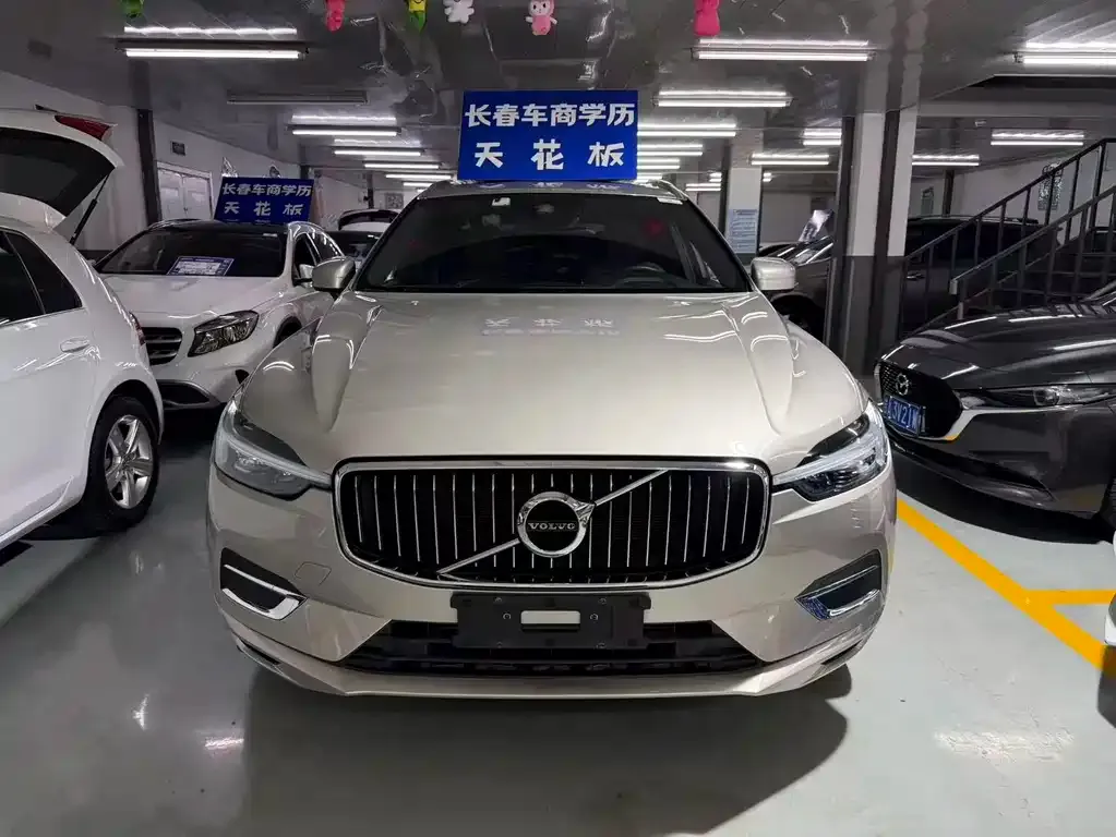 Volvo XC60 2021 из CN, фото 5