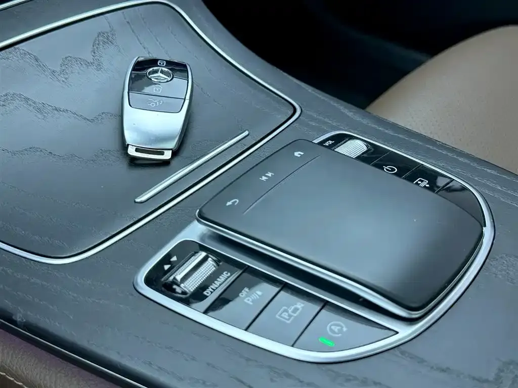 Mercedes-Benz E-Class 2021 из CN, фото 4