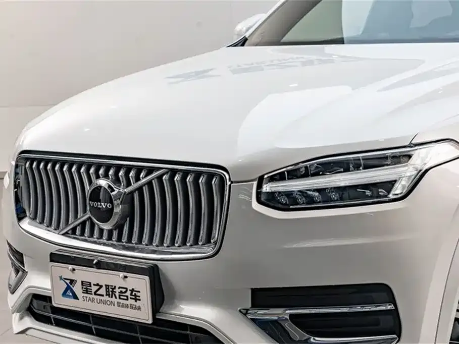 Volvo XC90 2022 из CN, фото 3
