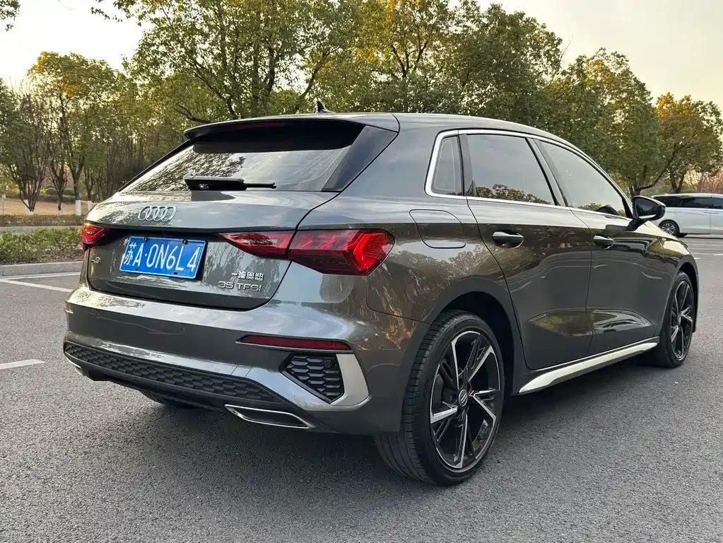 Audi A3 2022 из CN, фото 6