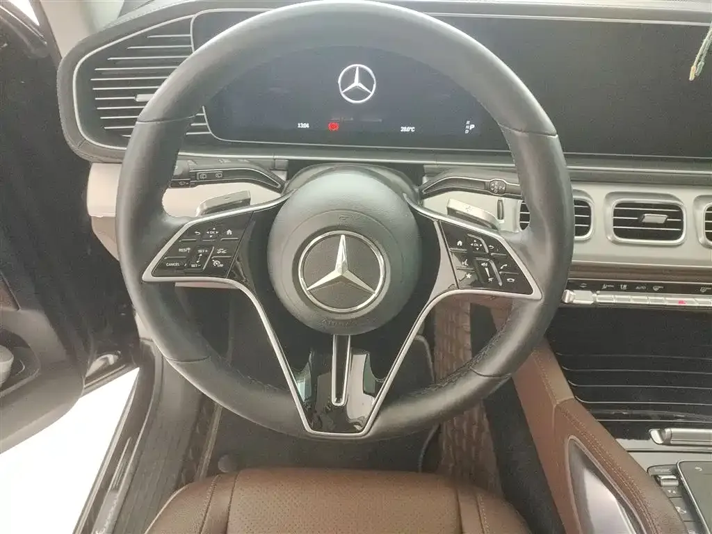 Mercedes-Benz GLE — фото 9