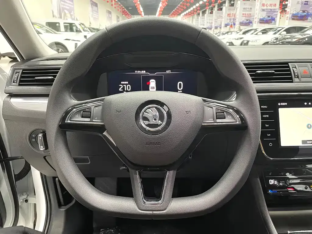 Skoda Superb 2023 из CN, фото 7