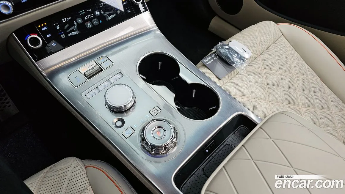 Genesis GV70 — фото 10