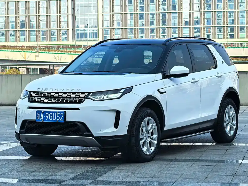 Land Rover Discovery Sport — фото 1