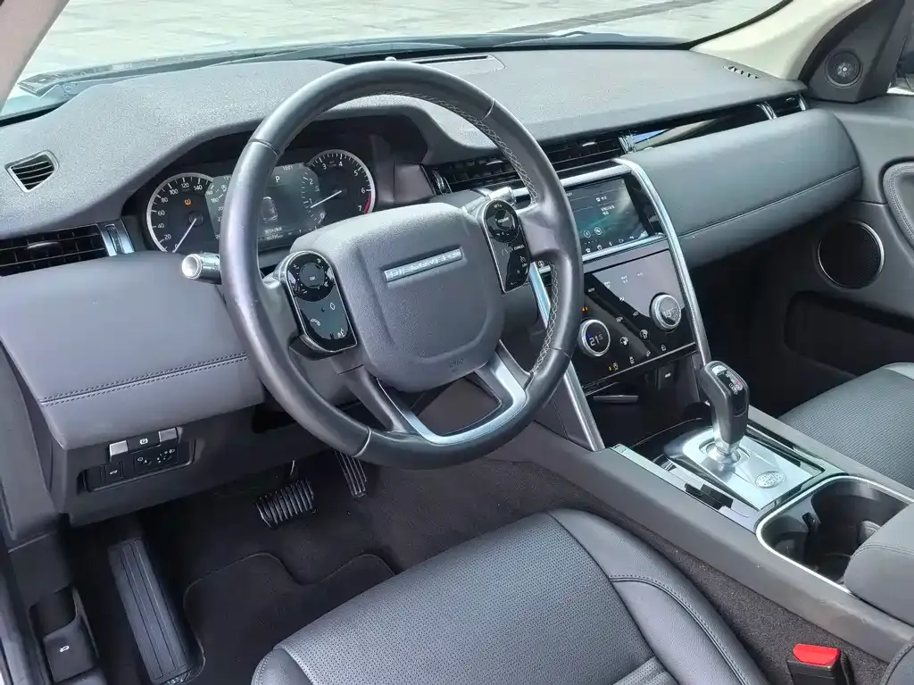 Land Rover Discovery Sport — фото 10