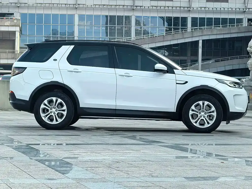 Land Rover Discovery Sport — фото 4