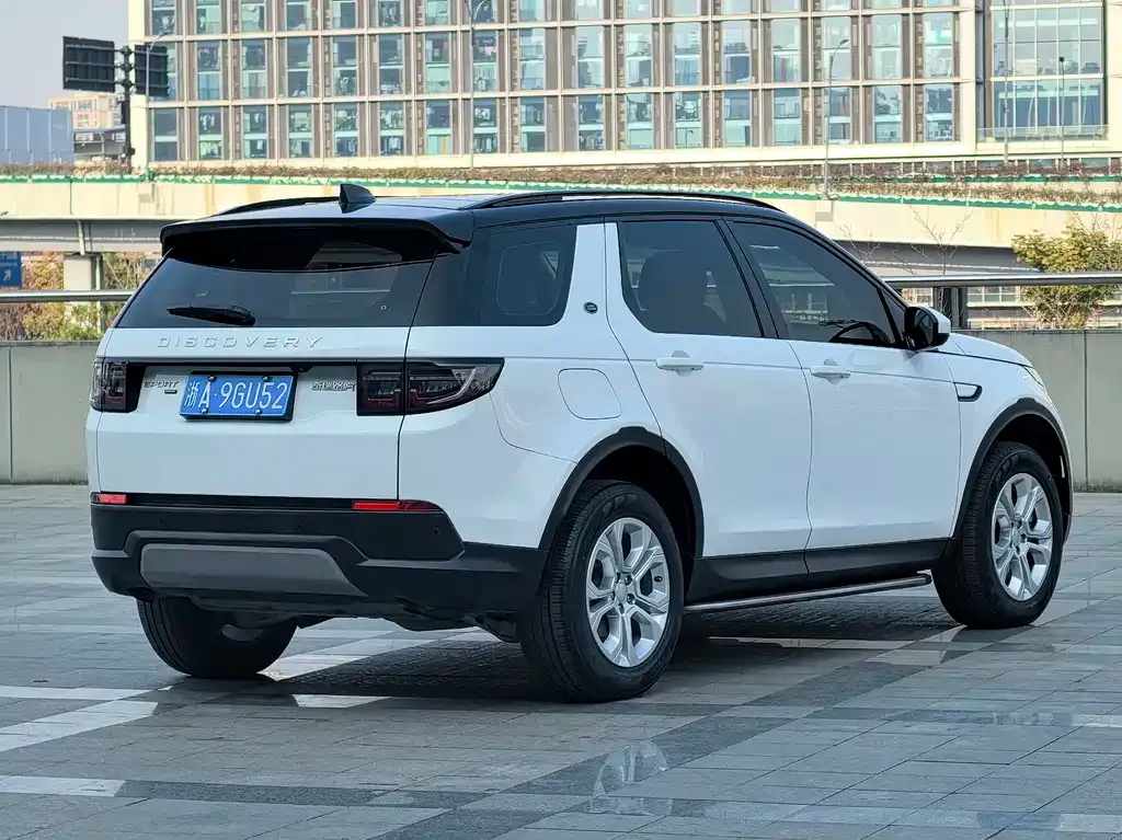 Land Rover Discovery Sport — фото 8