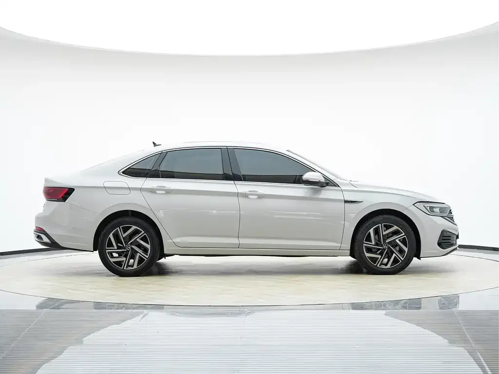 Volkswagen Sagitar 2023 из CN, фото 10