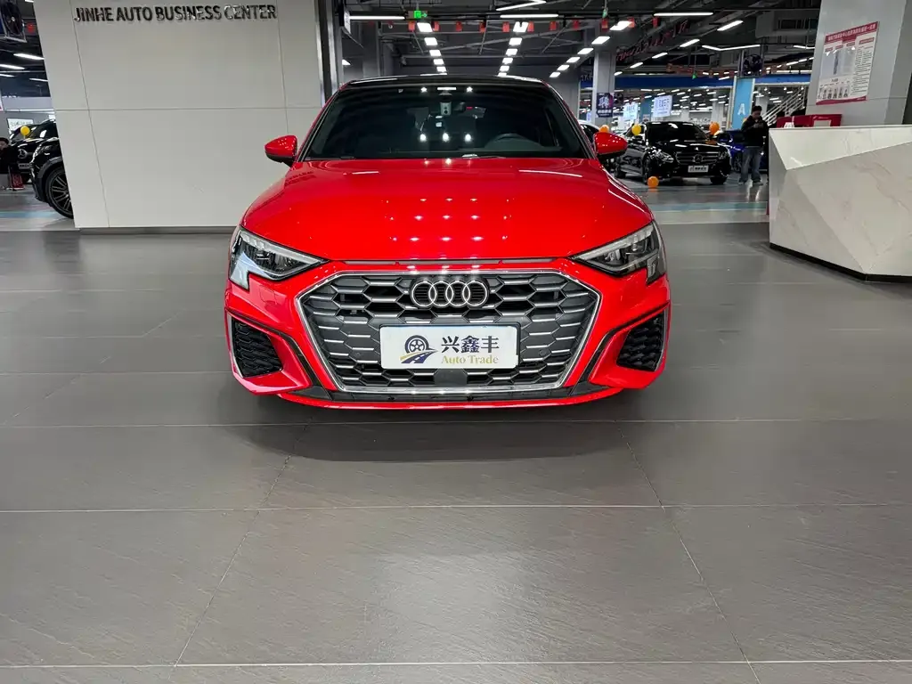 Audi A3 2021 из CN, фото 2