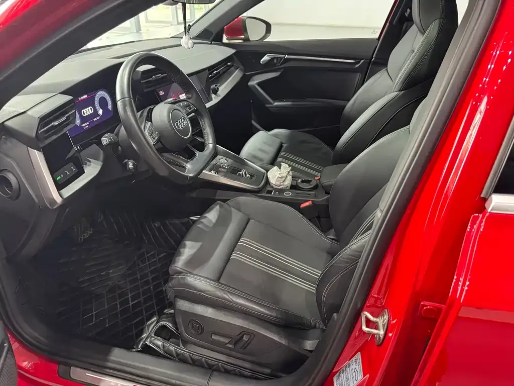 Audi A3 2021 из CN, фото 7
