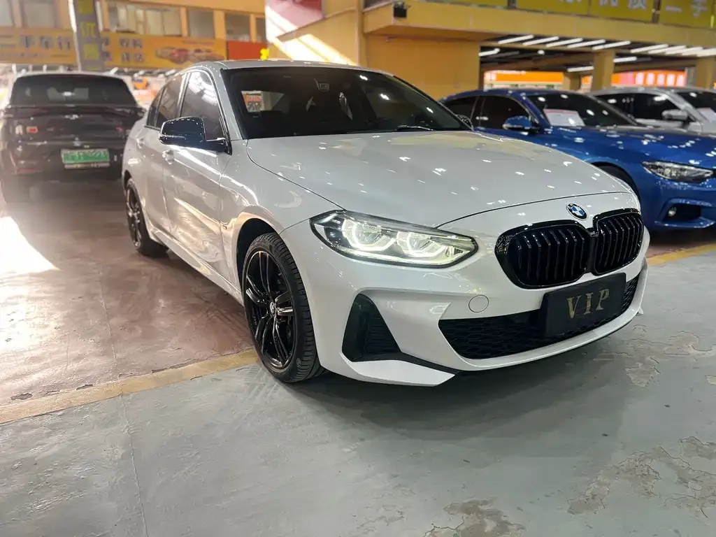 BMW 1 Series 2022 из CN, фото 6