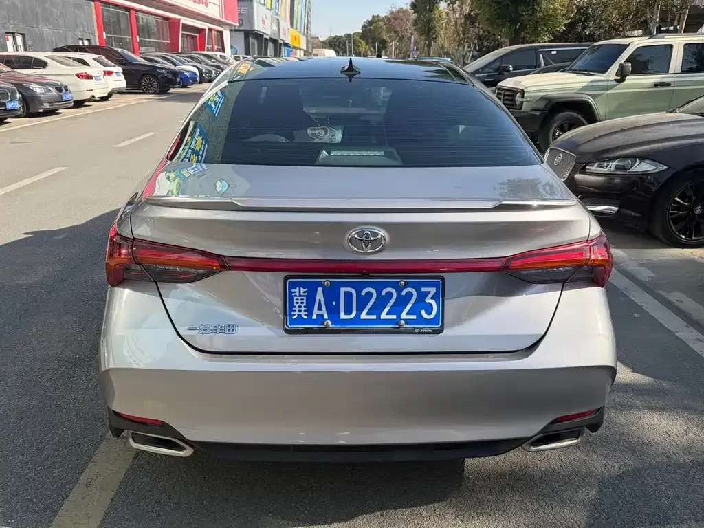 Toyota Avalon 2022 из CN, фото 3
