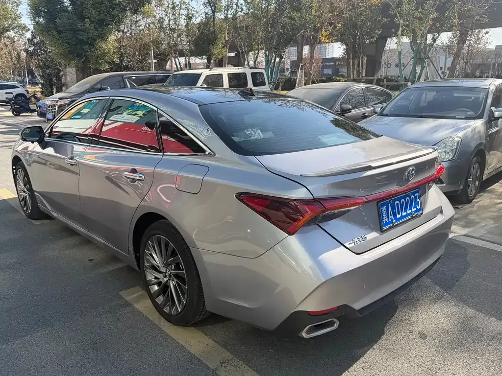 Toyota Avalon 2022 из CN, фото 7