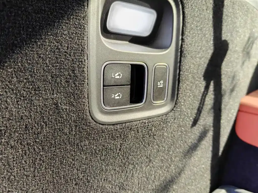 Li Auto L9 2024 из CN, фото 10
