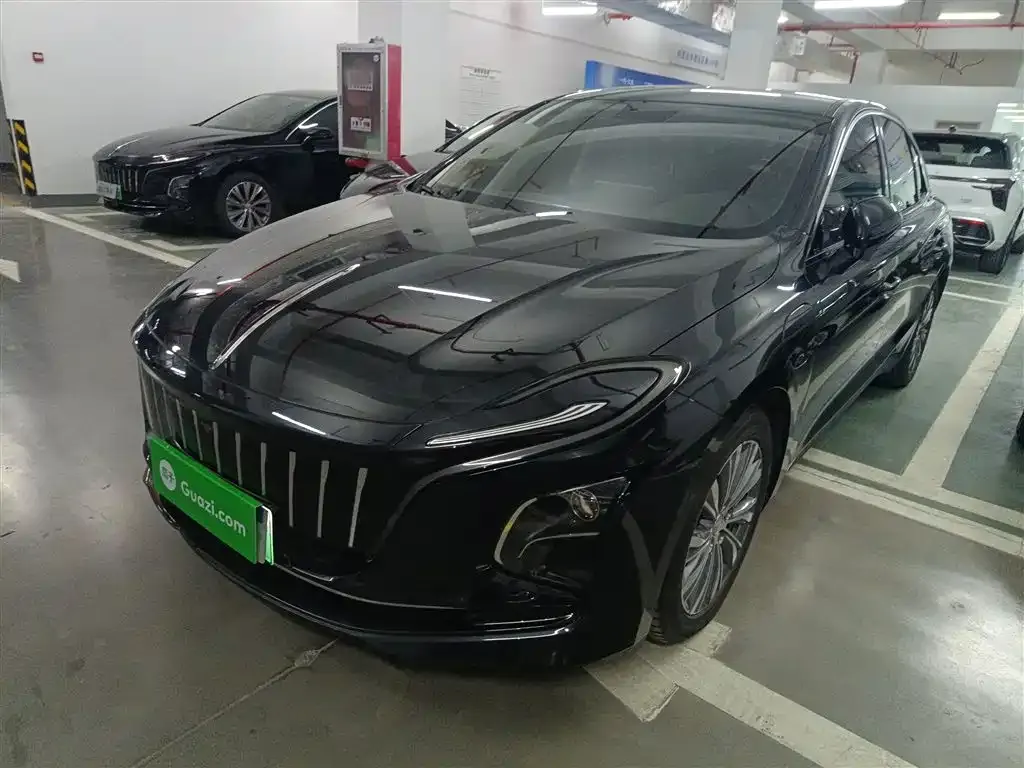 Hongqi E-QM5 2024 из CN, фото 1