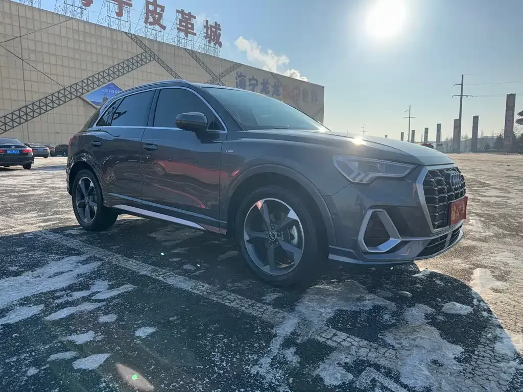 Audi Q3 2021 из CN, фото 7