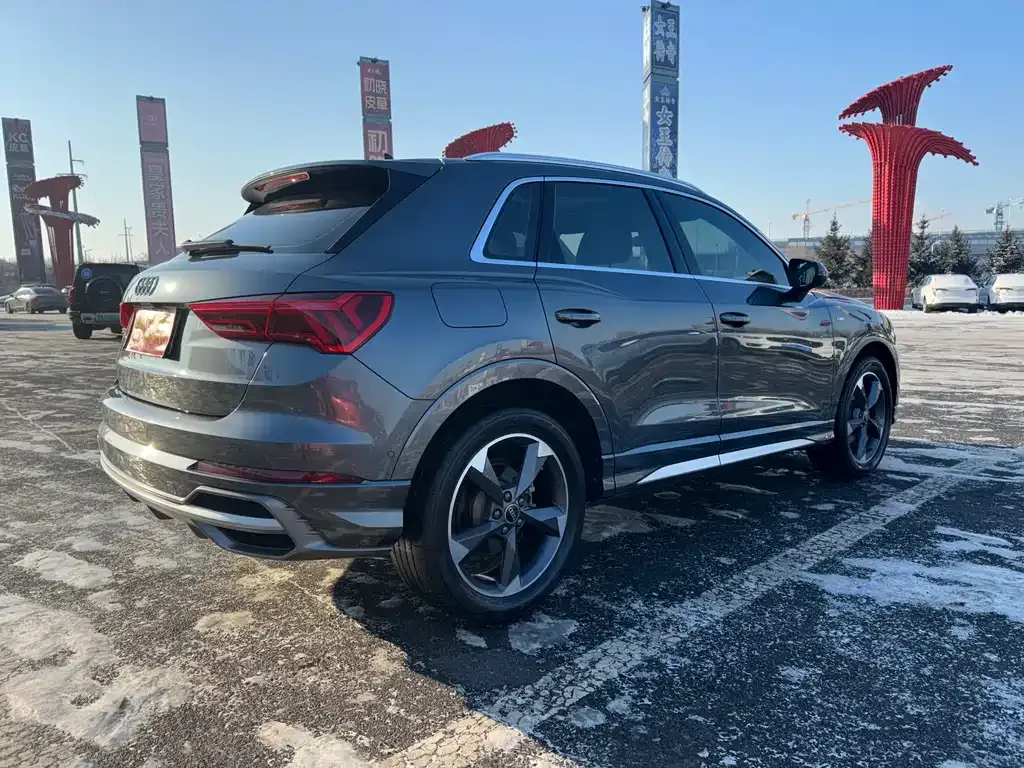 Audi Q3 2021 из CN, фото 4