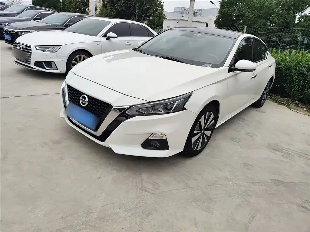 Nissan Teana 2023 из CN, фото 1