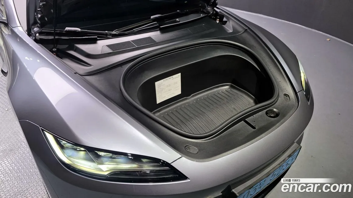 Tesla Model 3 2024 из KR, фото 8