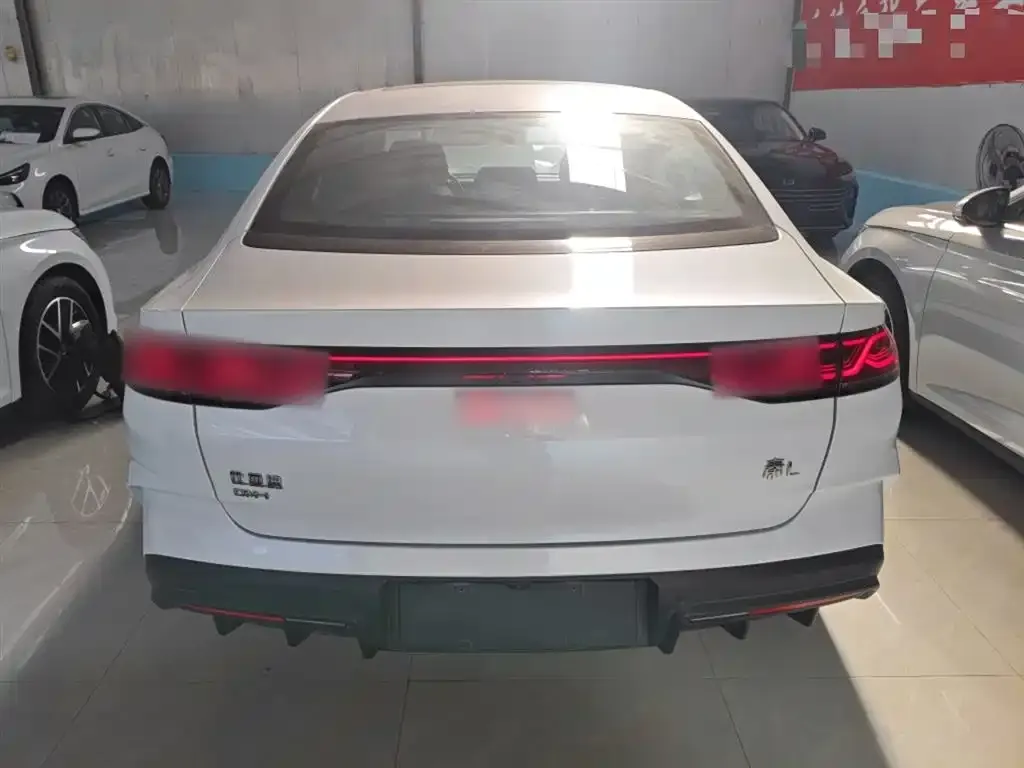 BYD Qin L 2025 из CN, фото 2
