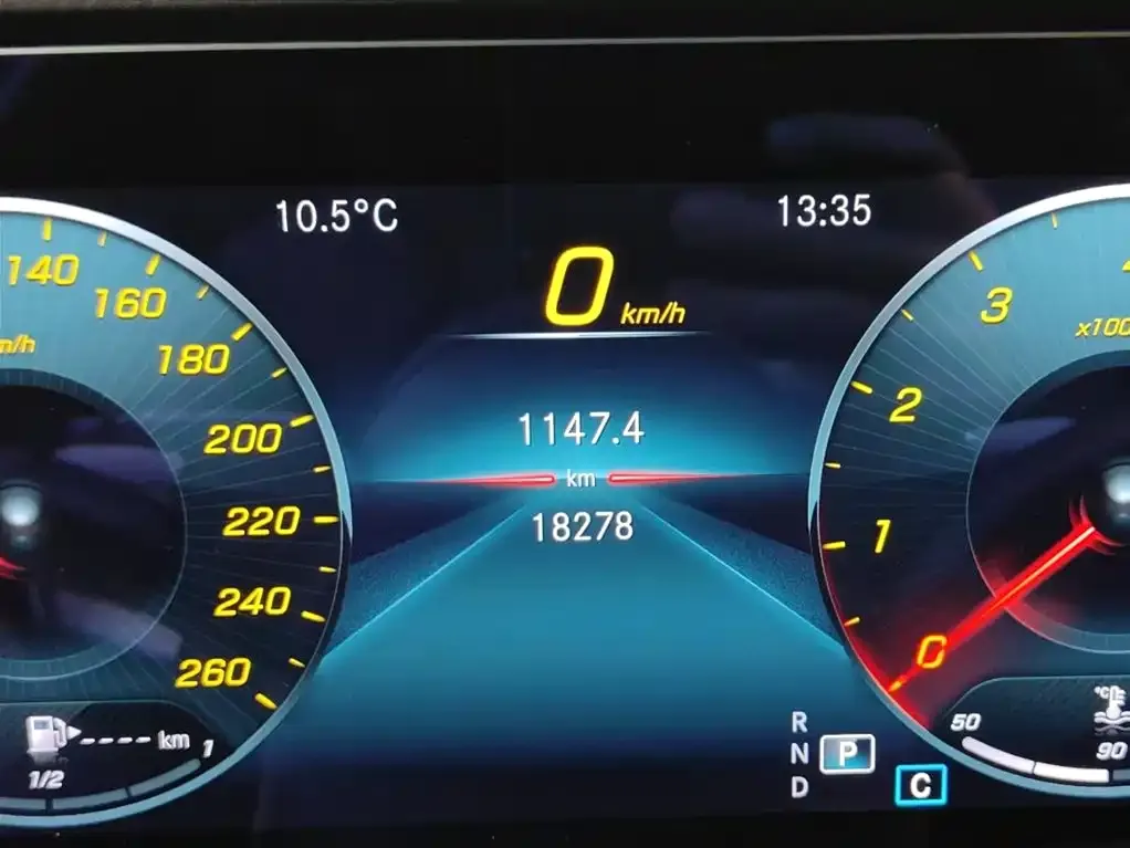 Mercedes-Benz E-Class 2022 из CN, фото 8