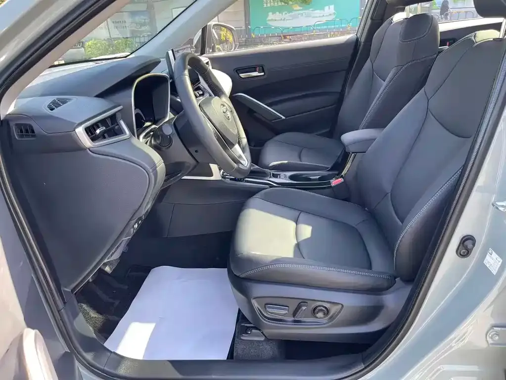 [object Object] Corolla Cross 2022 из CN, фото 10