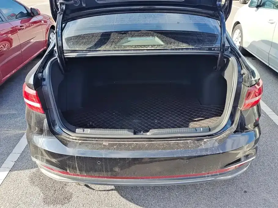Volkswagen Lavida 2023 из CN, фото 2