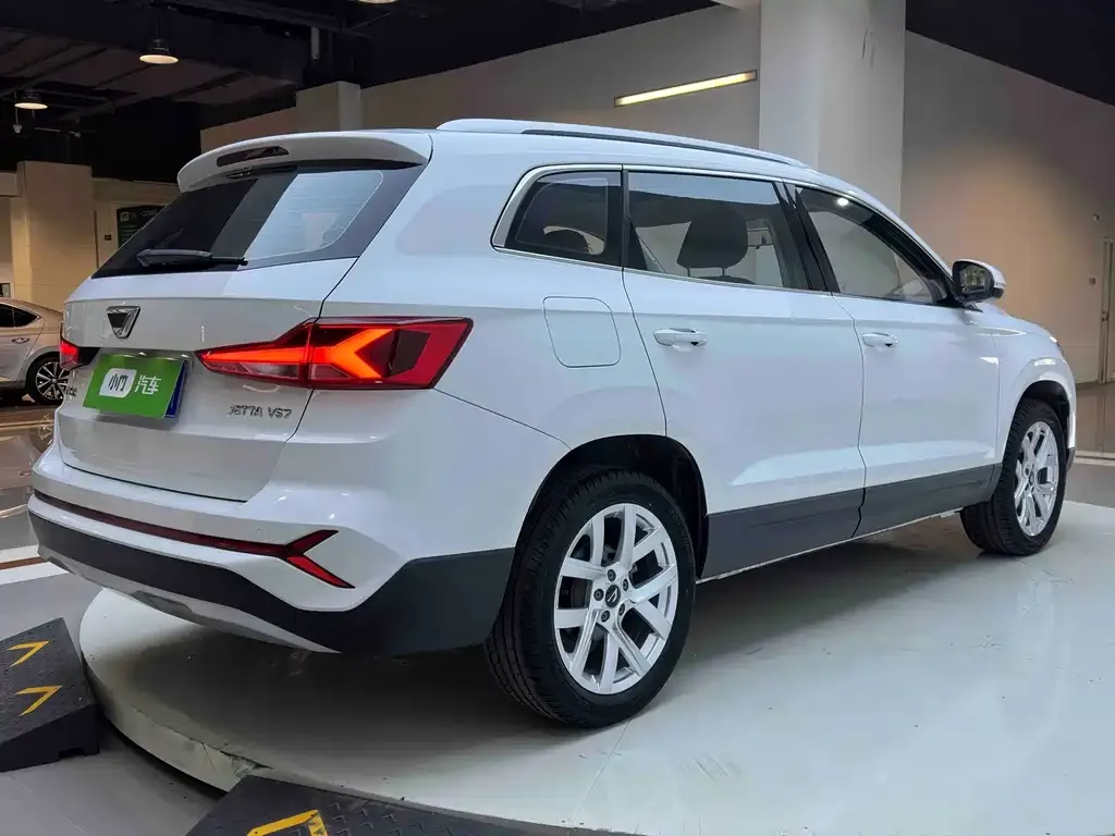 Jetta VS7 2023 из CN, фото 4