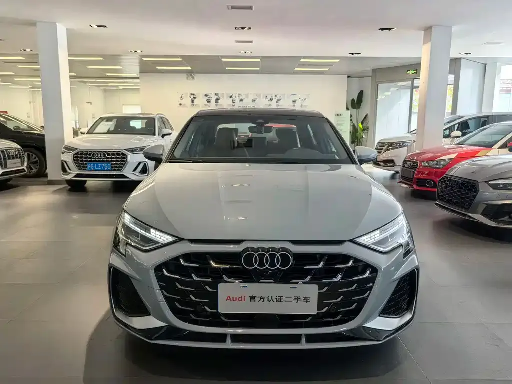 Audi A3 2024 из CN, фото 5