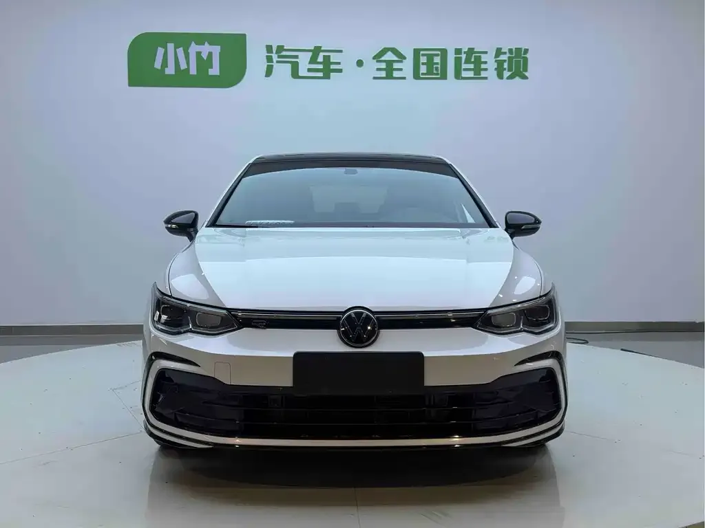 Volkswagen Golf 2022 из CN, фото 2