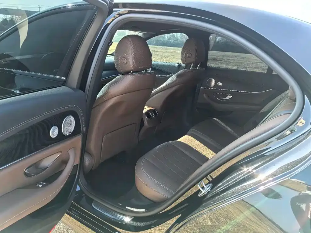 Mercedes-Benz E-Class (Import) 2021 из CN, фото 4