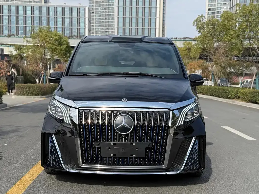 Mercedes-Benz Vito 2023 из CN, фото 4