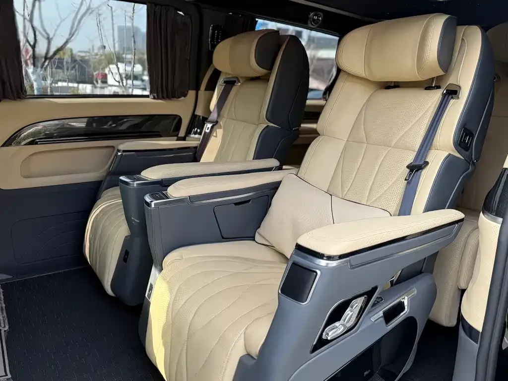 Mercedes-Benz Vito 2023 из CN, фото 5