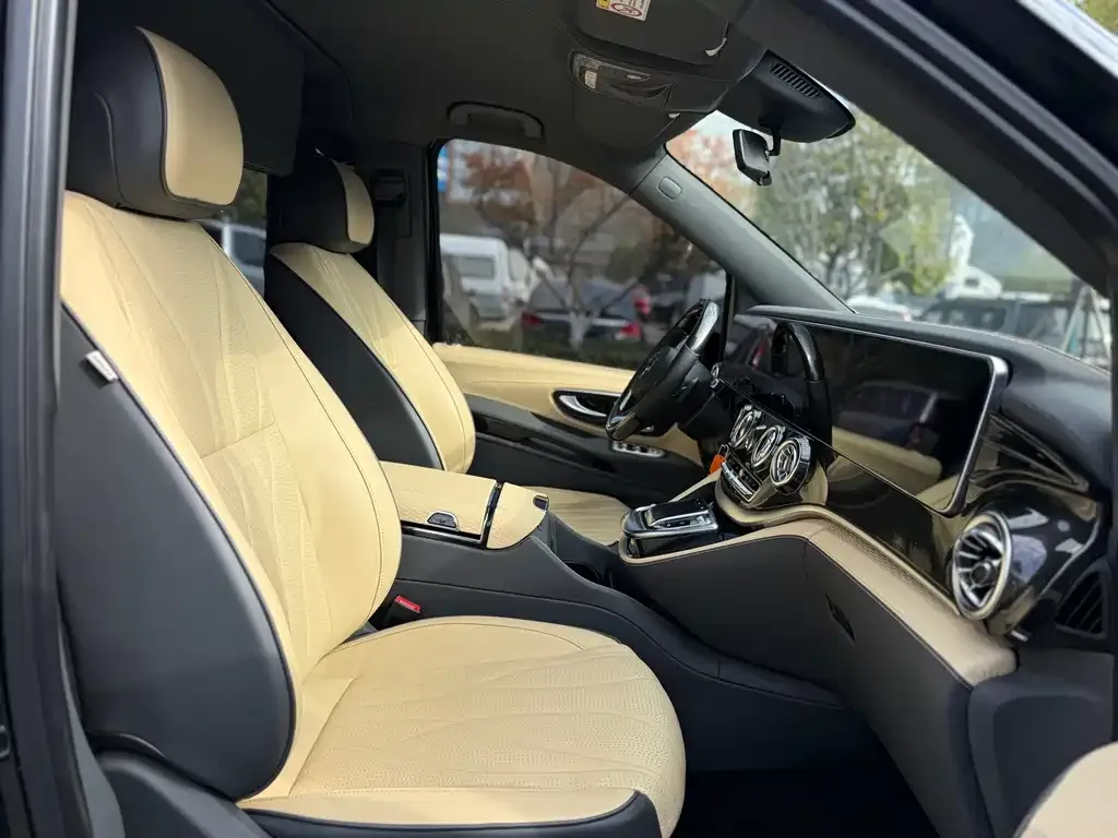 Mercedes-Benz Vito 2023 из CN, фото 2