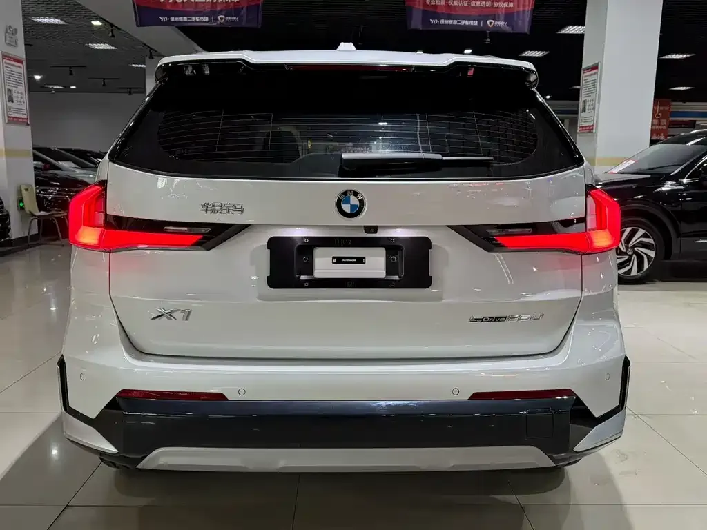BMW X1 2024 из CN, фото 8