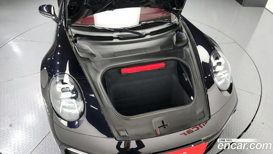 Porsche 911 2021 из KR, фото 8