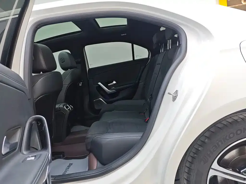 Mercedes-Benz A-Class 2022 из CN, фото 10