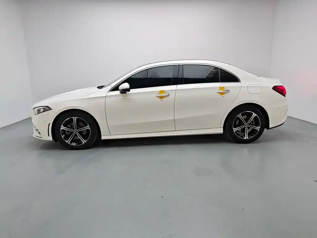 Mercedes-Benz A-Class 2022 из CN, фото 3