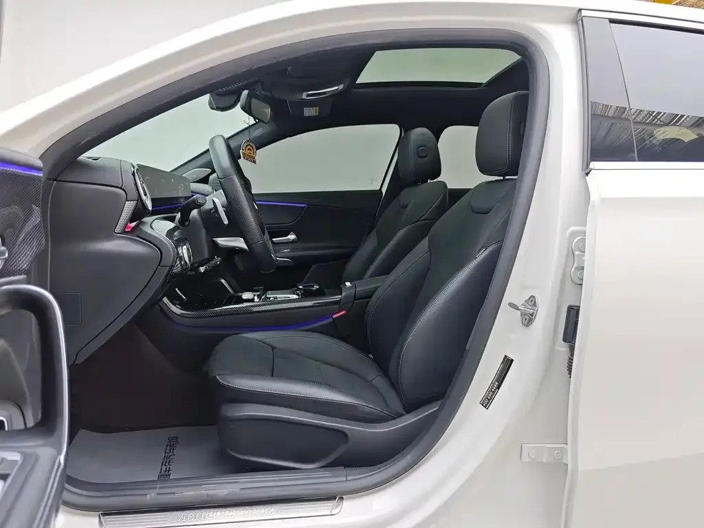Mercedes-Benz A-Class 2022 из CN, фото 9