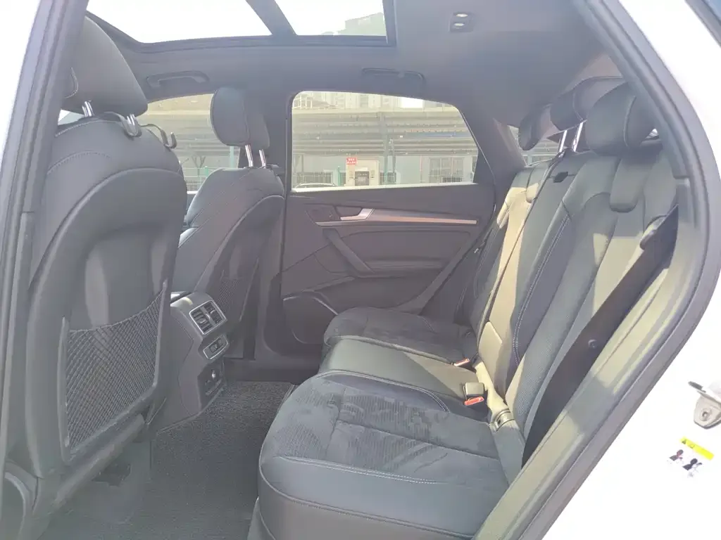 Audi Q5L Sportback 2022 из CN, фото 7