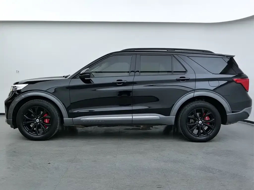 Ford Explorer 2021 из CN, фото 9