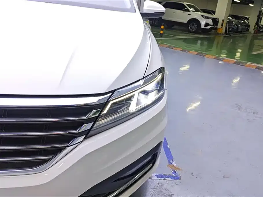 Volkswagen Lavida 2022 из CN, фото 6