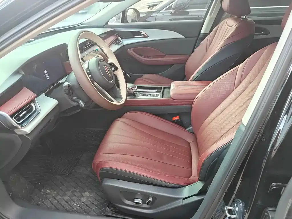 Hongqi H5 2025 из CN, фото 4
