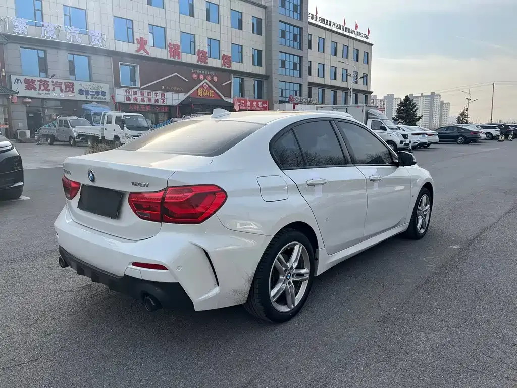 BMW 1 Series — фото 10
