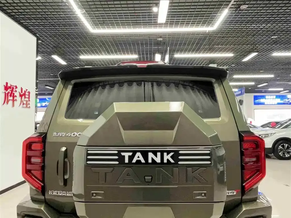 Tank 400 New Energy — фото 9