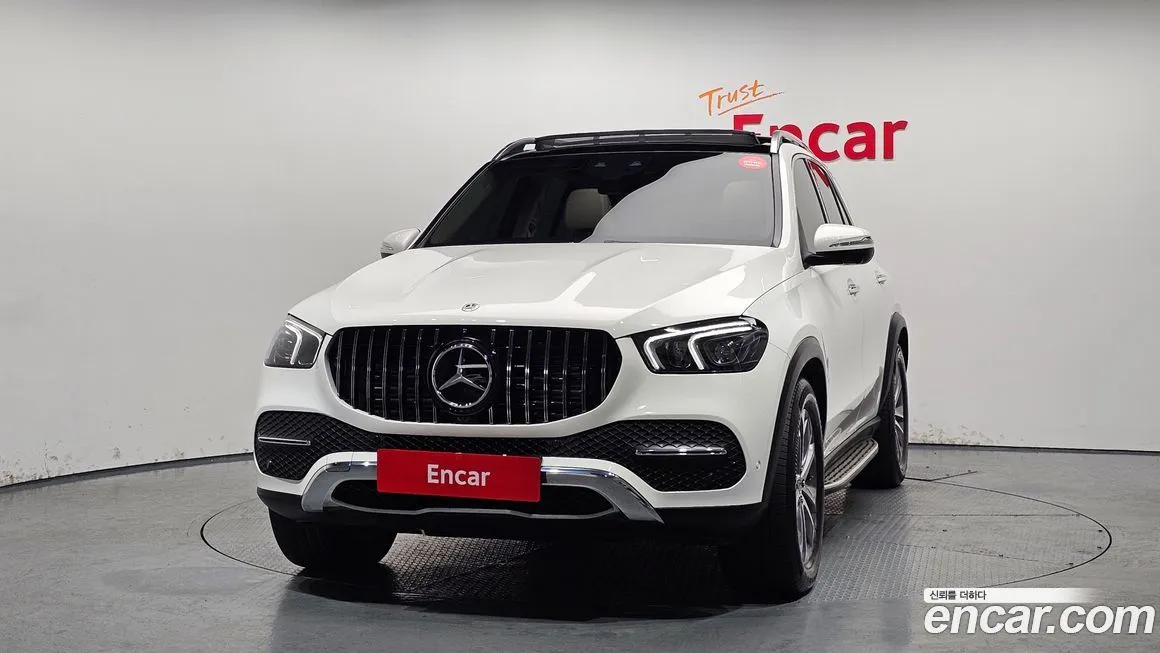 Mercedes-Benz GLE-Class — фото 2