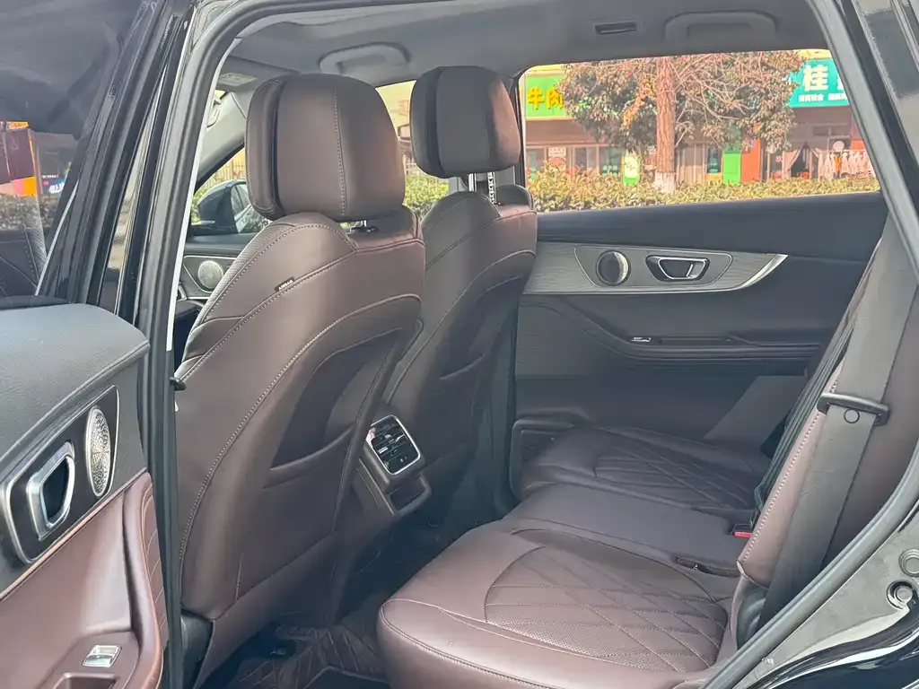 Chery Tiggo 8 PRO — фото 4