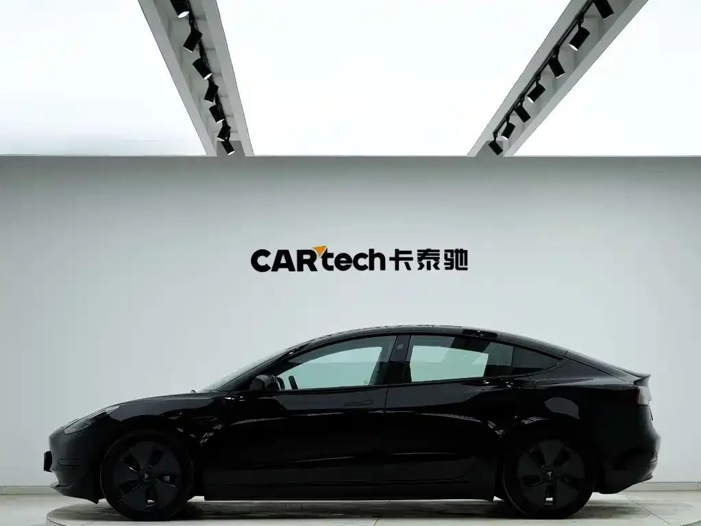 Tesla Model 3 2022 из CN, фото 5