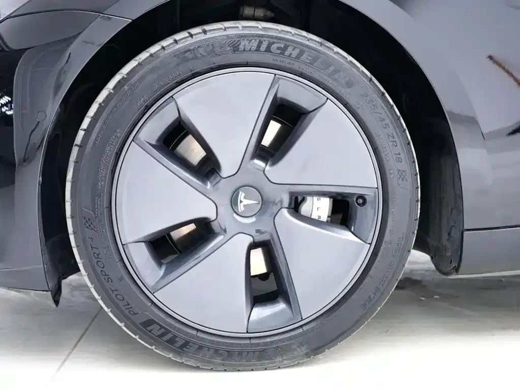 Tesla Model 3 2022 из CN, фото 8