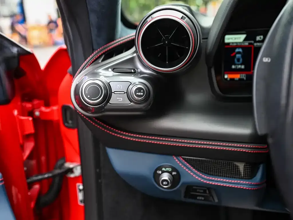 Ferrari F8 2022 из CN, фото 7